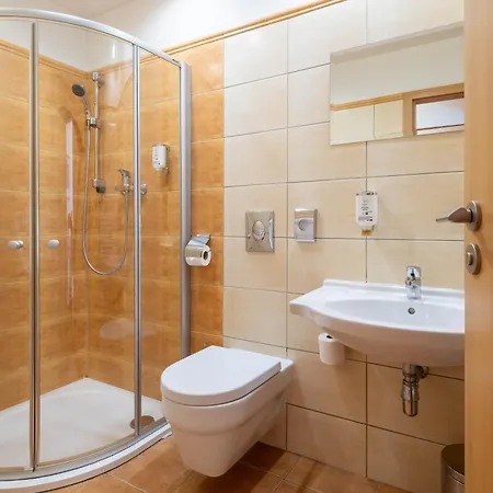 Slovan Hotel 4*